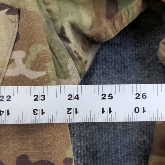 U.S. Military Mens Camo Shirt Green Size L Long Pockets Army - Picture 3 of 3